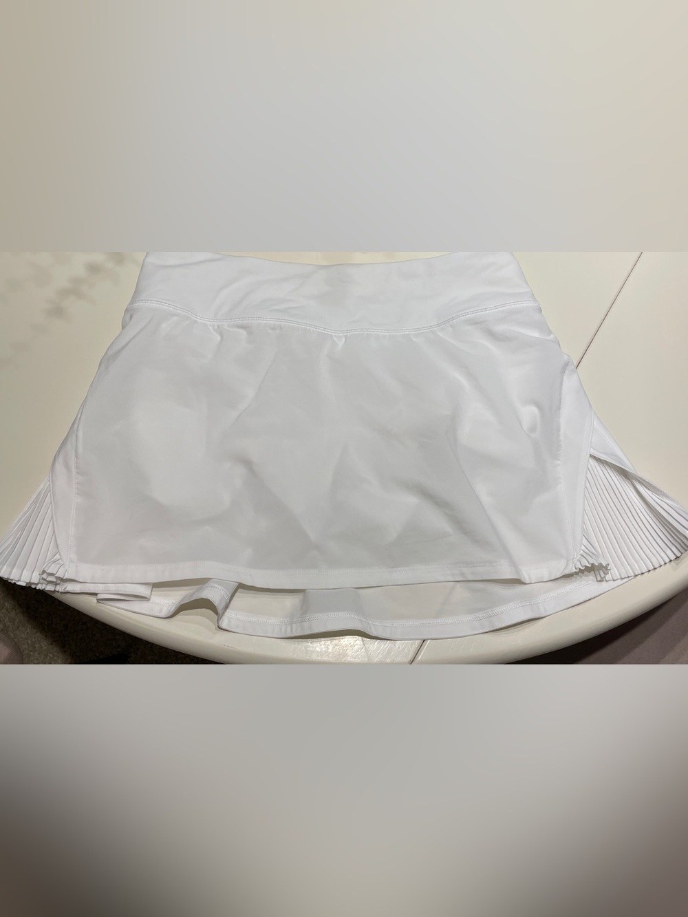 lululemon athletica White Women's Athletic Skirt with Pleated Hem